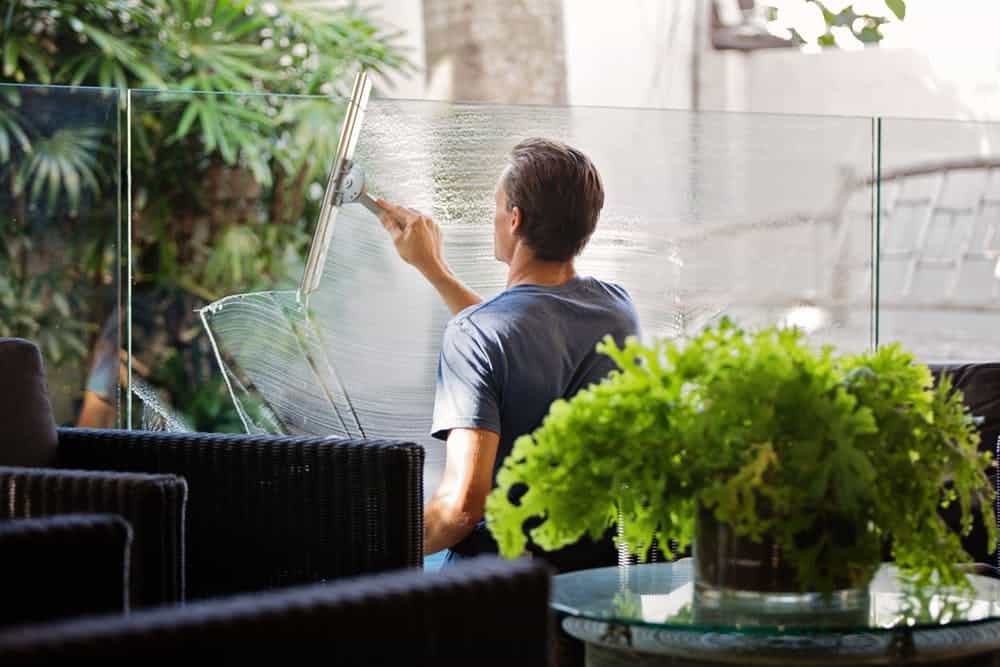 Window washing in commercial building